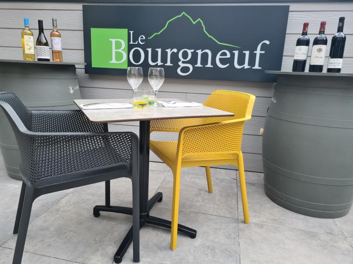 Hotel Restaurant Le Bourgneuf Morlaas Exterior foto